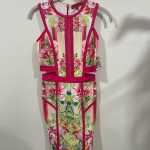 WOW Couture Vibrant Floral Midi Dress